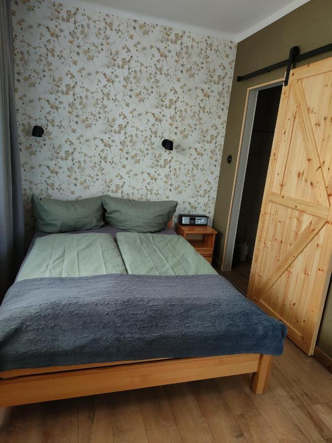 Pokoje Goscinne U Broni Mielno  Extérieur photo